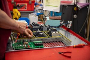 apf entreprises 34 activite industrie cablage assemblage equipements complexes